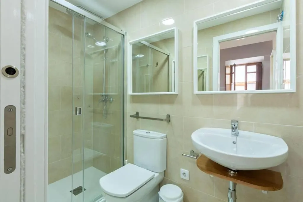 Apartamento Hernando Colon Deluxe Suite by Valcambre Sevilla España